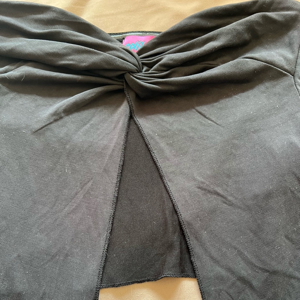 Edikted Black Twist Front Strapless Top - Picture 4 of 4